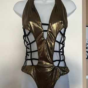 Beach Bunny 🐰 bikini 👙 swimsuit 🩱 swimwear one piece gold chain net Large